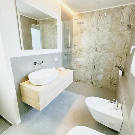 Ampio, Luminoso, Centro Bassano Apartment